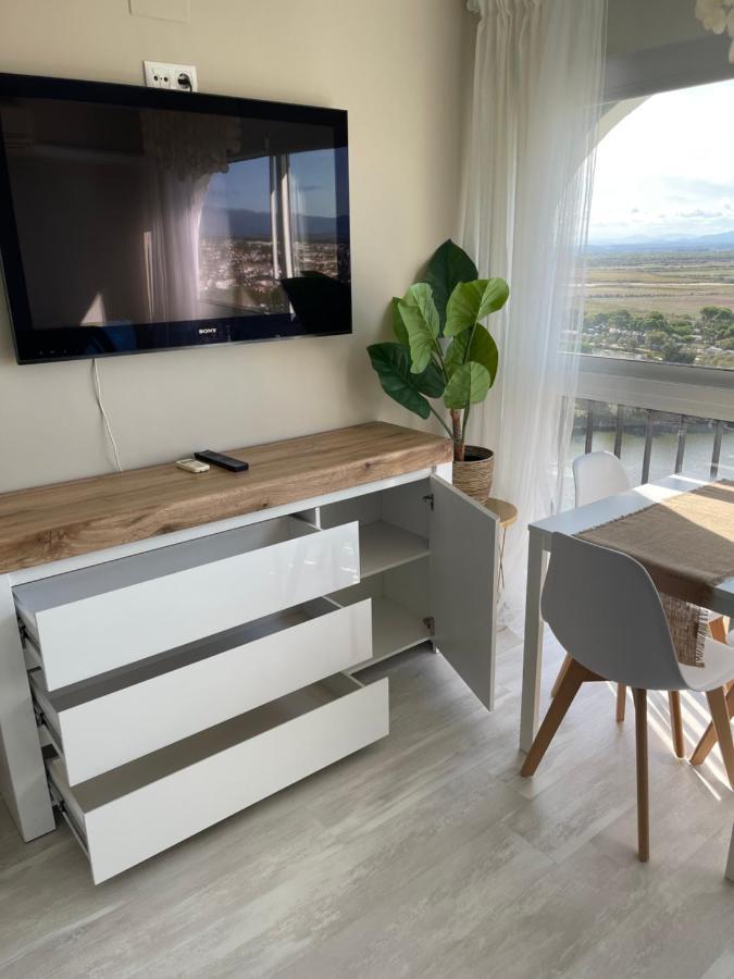 Four Seasons Apartamento Empuriabrava Exterior foto