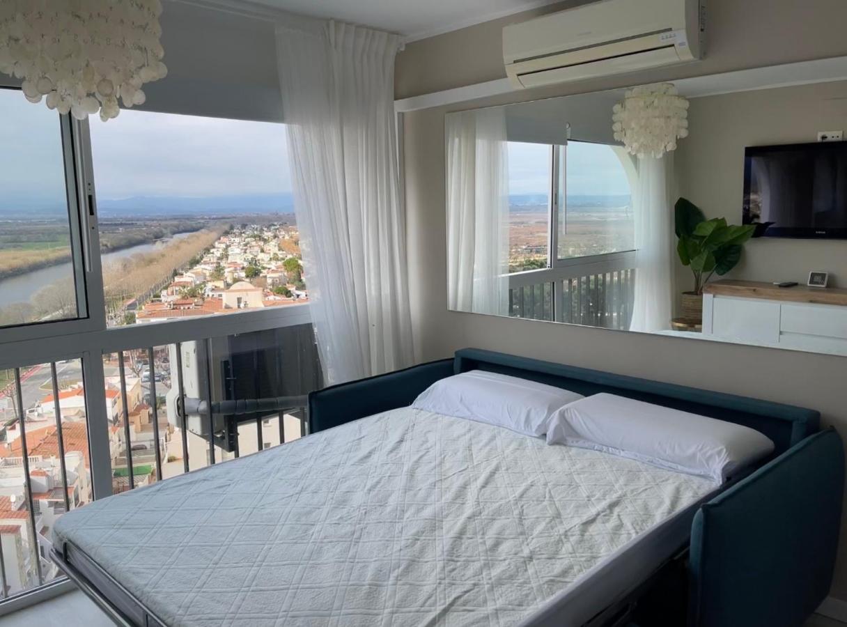 Four Seasons Apartamento Empuriabrava Exterior foto
